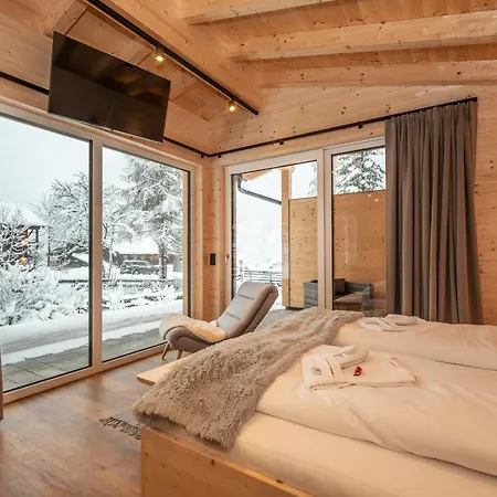 Haus Becken Guest house