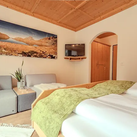 Haus Becken Guest house 3*