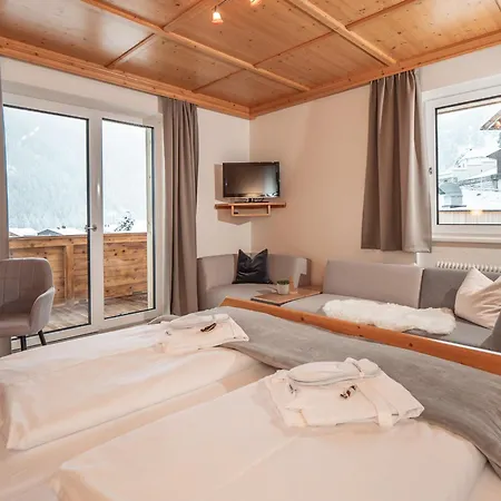 Haus Becken ゲストハウス ザンクト・ヤーコプ・イン・デフェルエッゲン